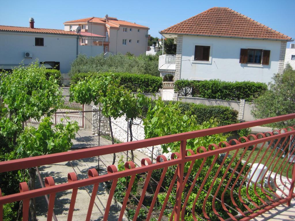 Apartment Bise Rogoznica  Luaran gambar