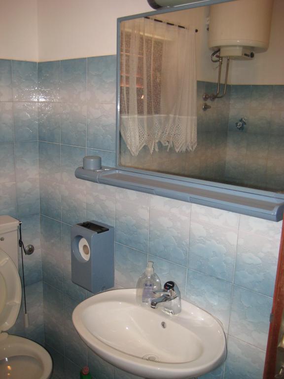 Apartment Bise Rogoznica  Luaran gambar