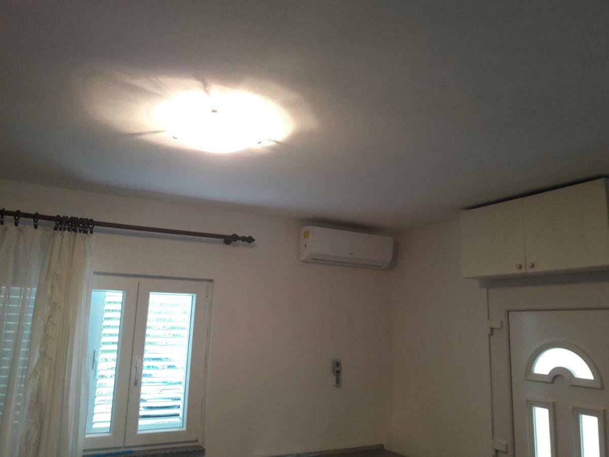 Apartment Bise Rogoznica  Luaran gambar